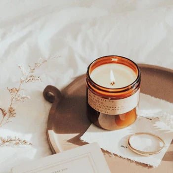 The Best Woody Candles For Autumn Forest Vibes - Dhillon Organics